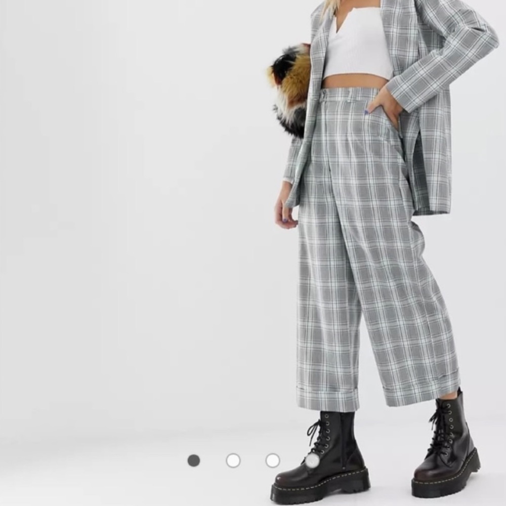 Plaid Wide Leg Crop Pant